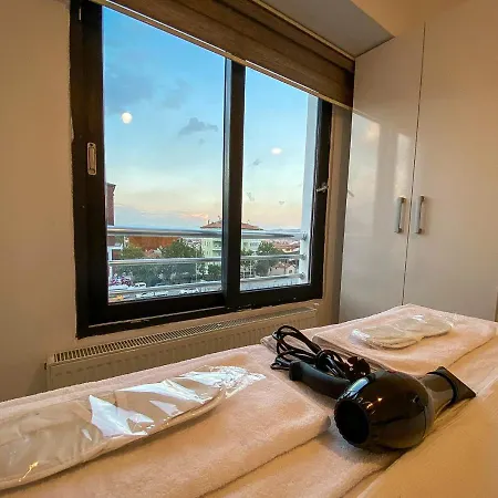 Oda Suit Lejlighedshotel *